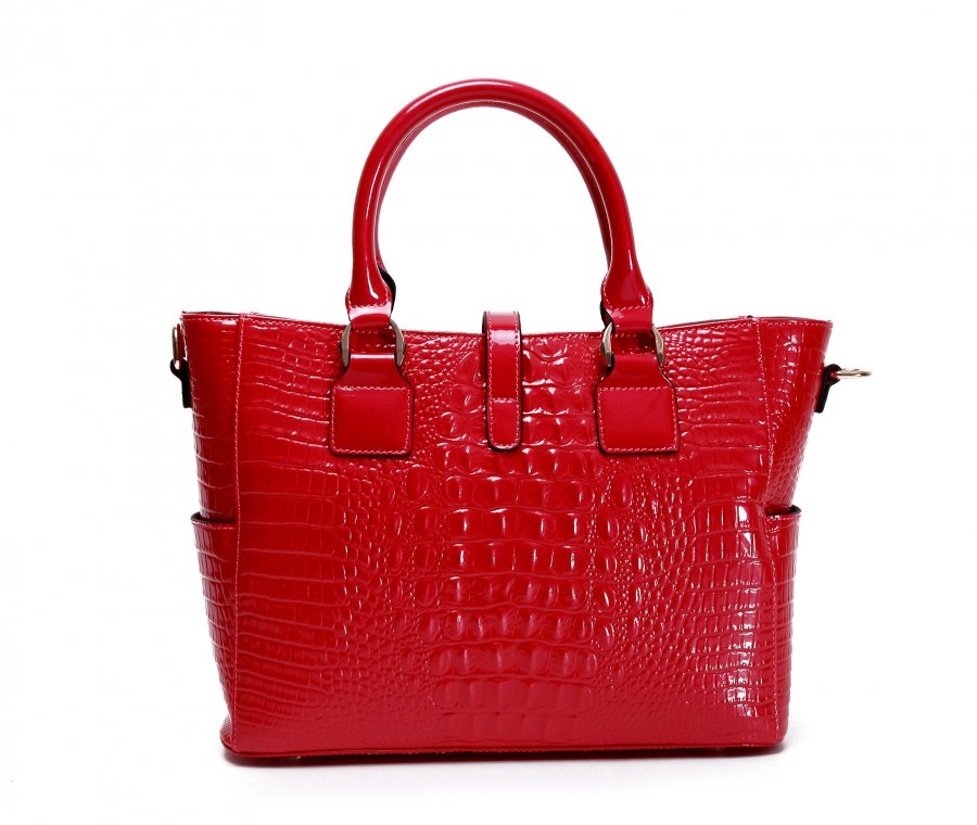 Lacquer bag light red