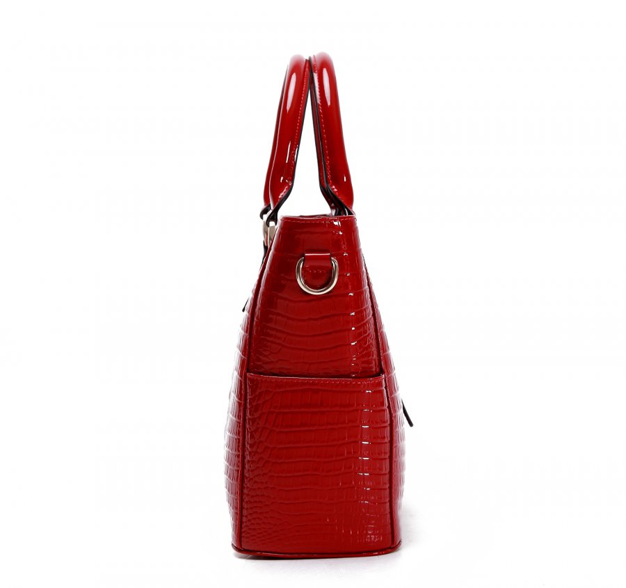 Lacquer bag red